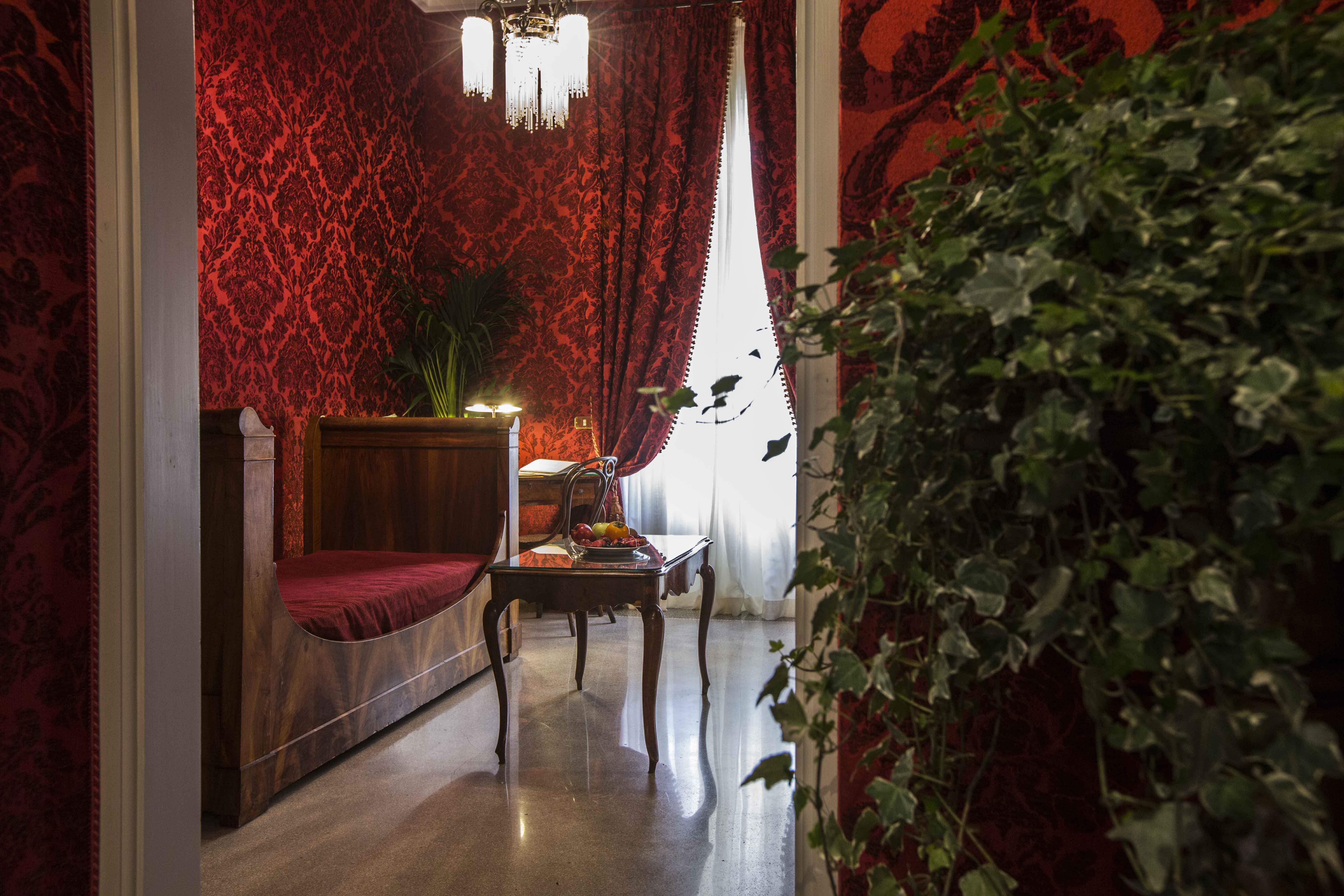 Hotel Locarno Roma Esterno foto