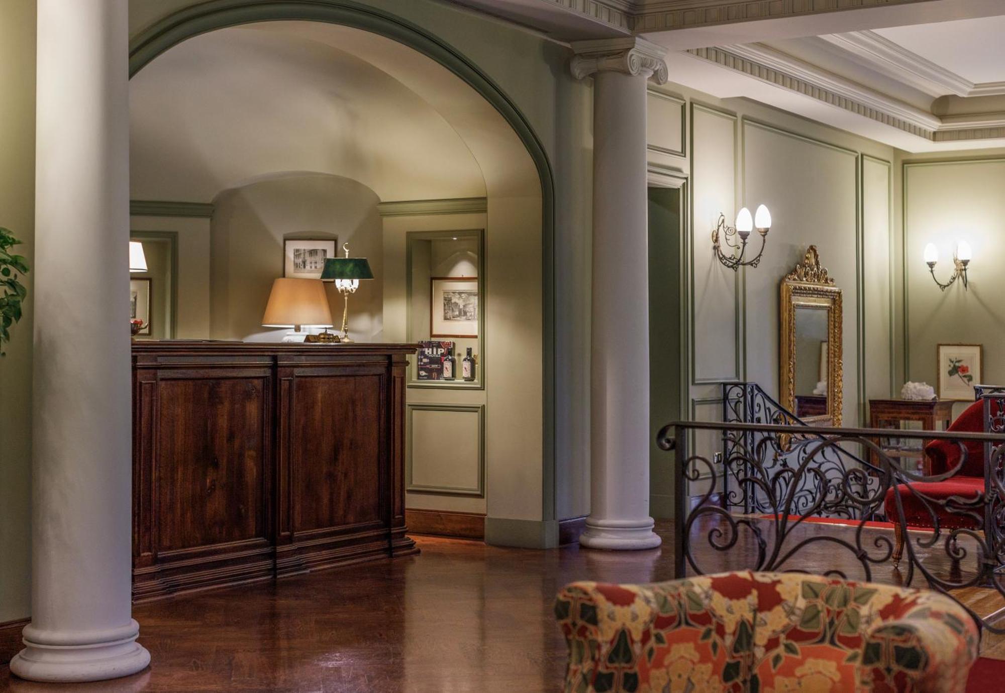 Hotel Locarno Roma Esterno foto