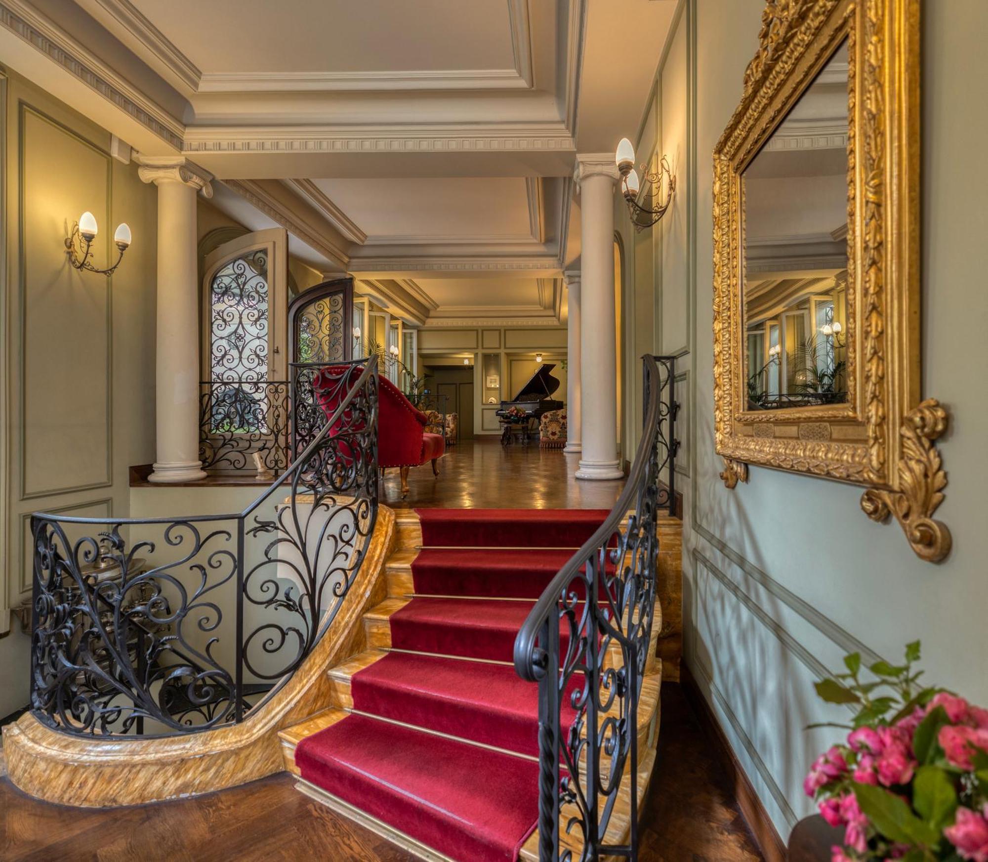 Hotel Locarno Roma Esterno foto